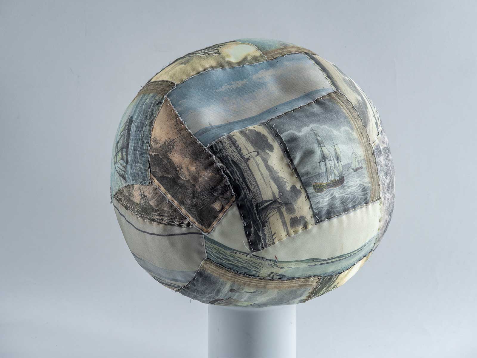 Jan Mullen globes