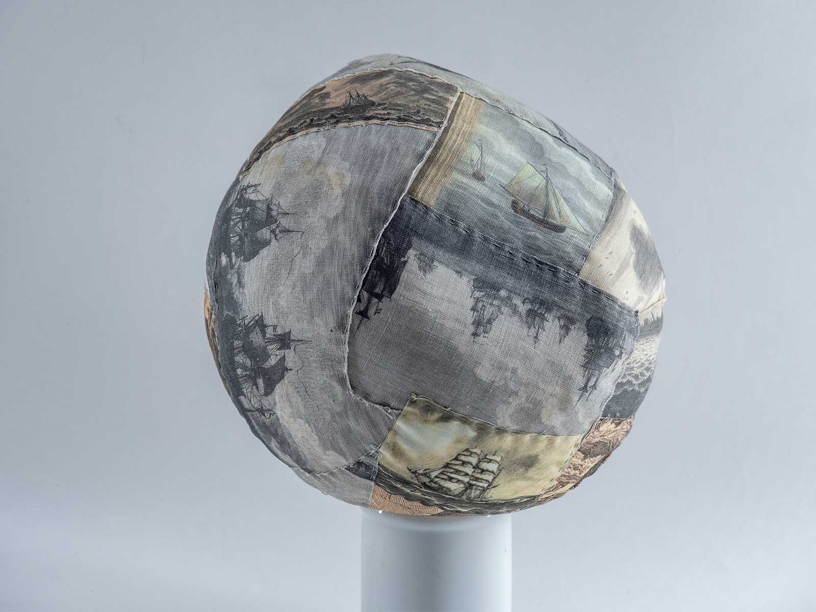Jan Mullen globes